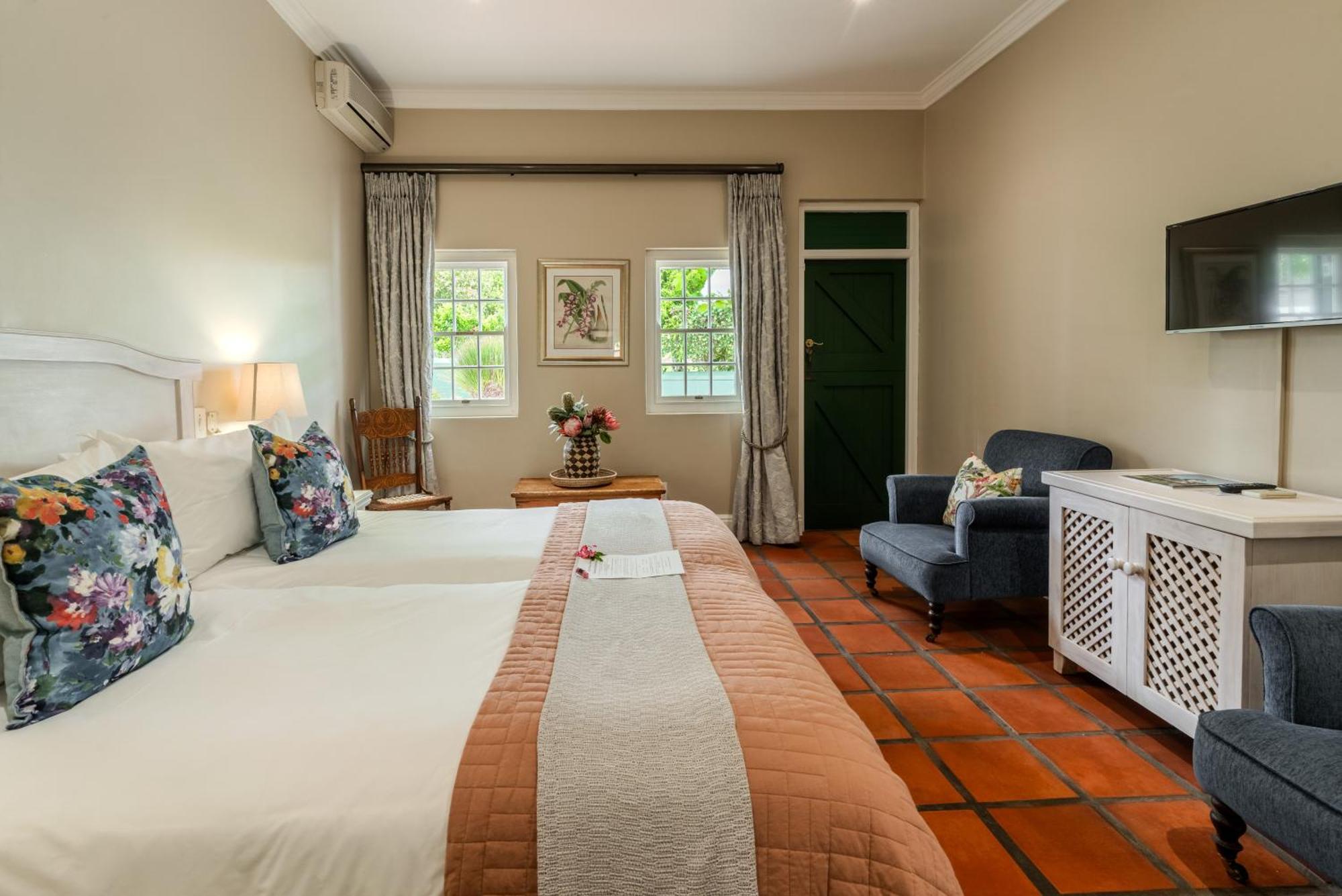 Eikendal Lodge Stellenbosch Exterior photo